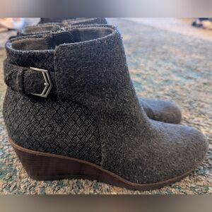 Stylish Gray Ankle Boots